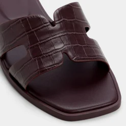 Flat Sandals^ALDO Itsandal Bordo