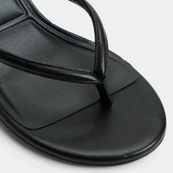 Thong Sandals^ALDO Skip Black
